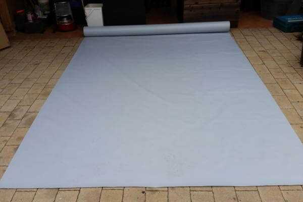 יריעת שמשונית